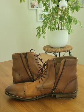 Kenneth Cole Tan Leather Lace-Up Brogue Boots